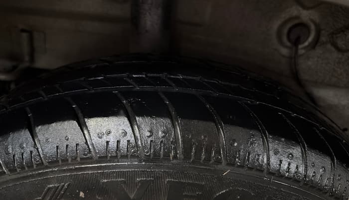 2019 Maruti Celerio VXI CNG, CNG, Manual, 56,706 km, Right Rear Tyre Tread