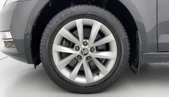 2018 Skoda Octavia LK 1.8 TSI AT, Petrol, Automatic, 26,983 km, Left Front Wheel