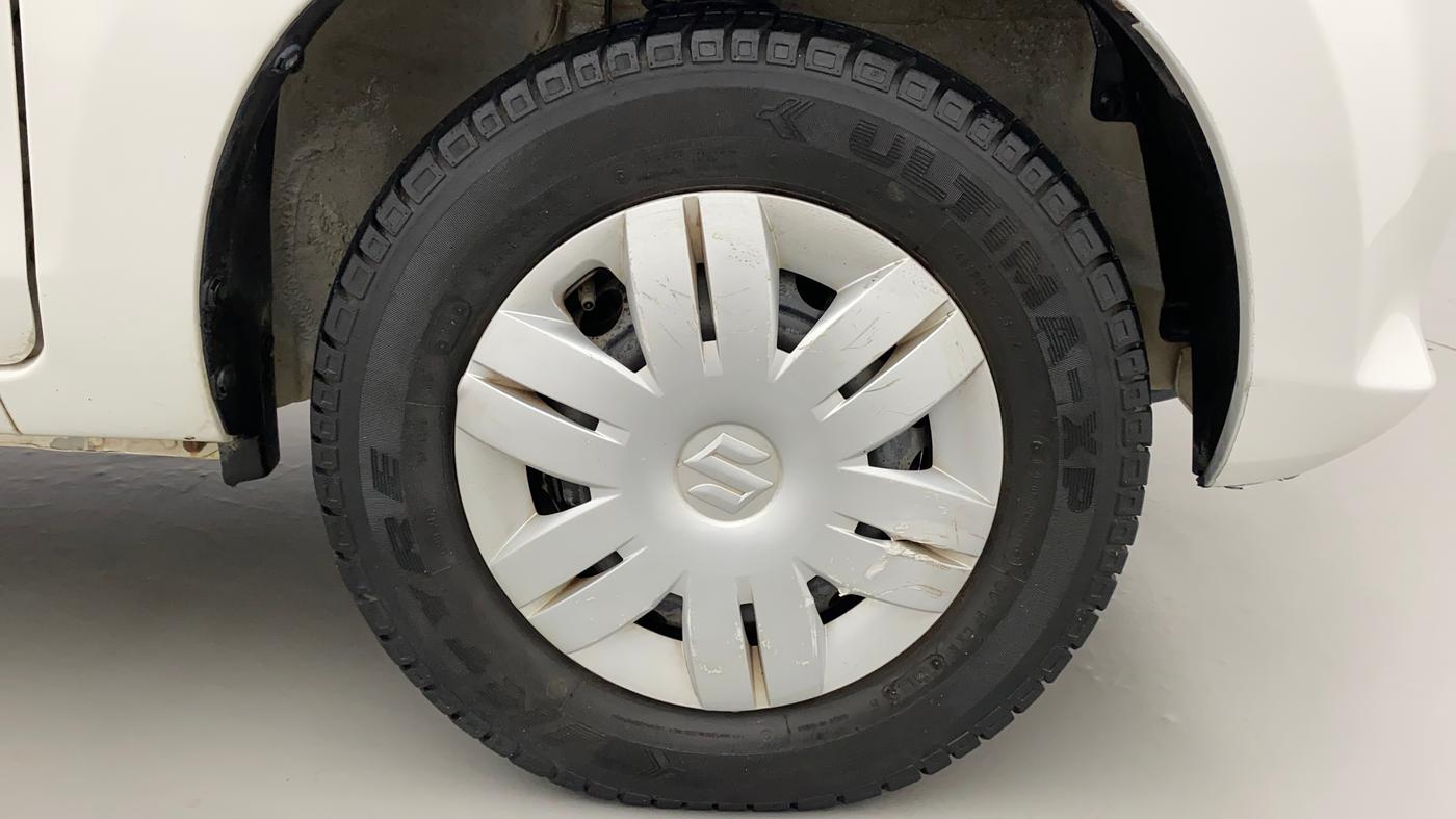 2013 Maruti Alto 800 LXI, Petrol, Manual, 29,686 km, Right Front Wheel