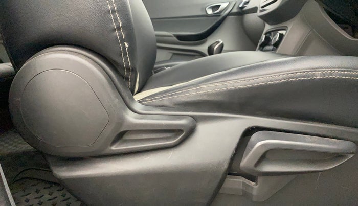 2020 Tata TIGOR XZ PLUS PETROL, Petrol, Manual, 29,074 km, Driver Side Adjustment Panel