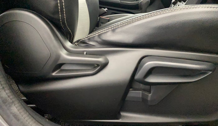 2021 Tata TIAGO NRG XZ MT, Petrol, Manual, 47,790 km, Driver Side Adjustment Panel