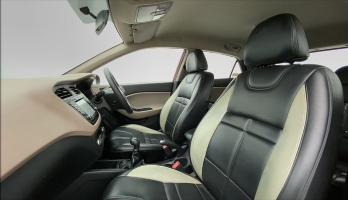 2017 Hyundai Elite i20 ASTA 1.2, Petrol, Manual, 32,184 km, Right Side Front Door Cabin