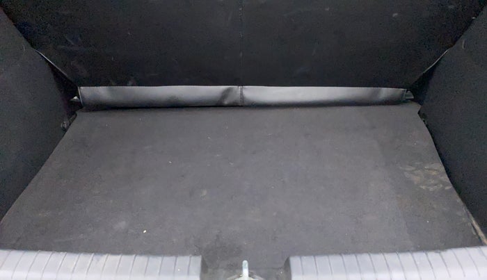 2017 Hyundai Elite i20 ASTA 1.2, Petrol, Manual, 32,184 km, Boot Inside