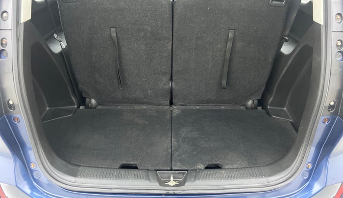 2019 Maruti XL6 ALPHA SHVS  MT, Petrol, Manual, 15,561 km, Boot Inside