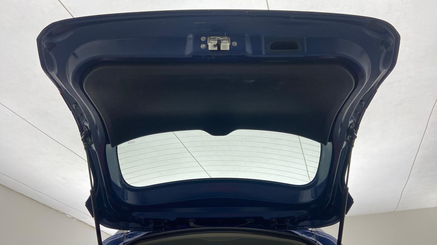 2019 Maruti XL6 ALPHA SHVS  MT, Petrol, Manual, 15,561 km, Boot Door Open