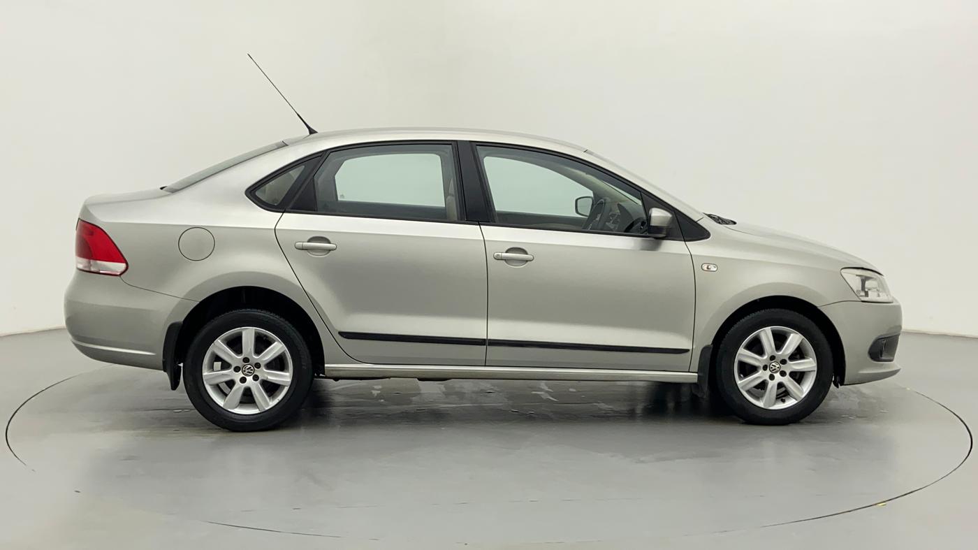 2014 Volkswagen Vento COMFORTLINE MT PETROL, Petrol, Manual, 58,108 km, Right Side