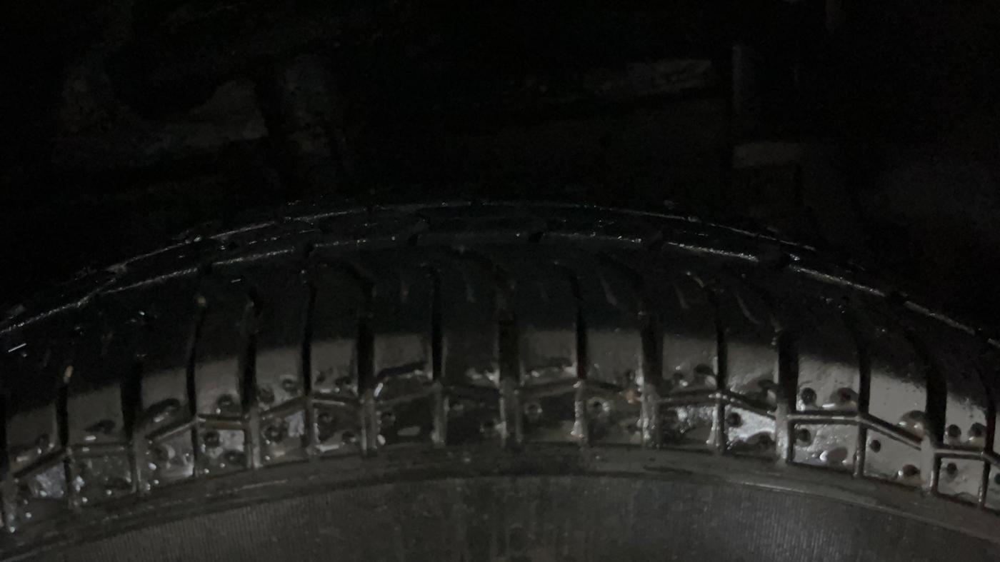 2014 Maruti Swift LXI, Petrol, Manual, 61,207 km, Right Front Tyre Tread