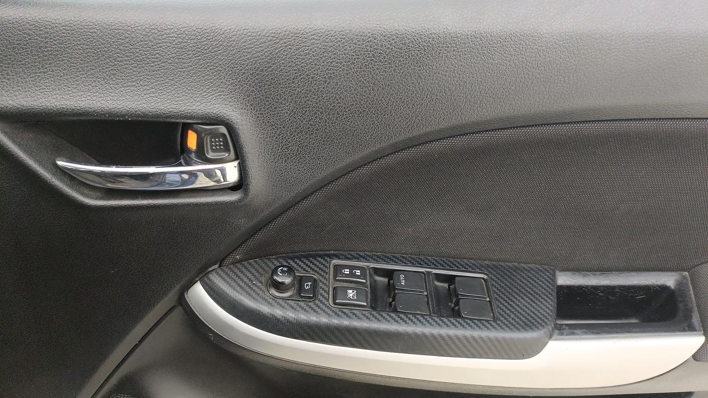 2019 Maruti Baleno DELTA PETROL 1.2, Petrol, Manual, 57,584 km, Driver Side Door Panels Control