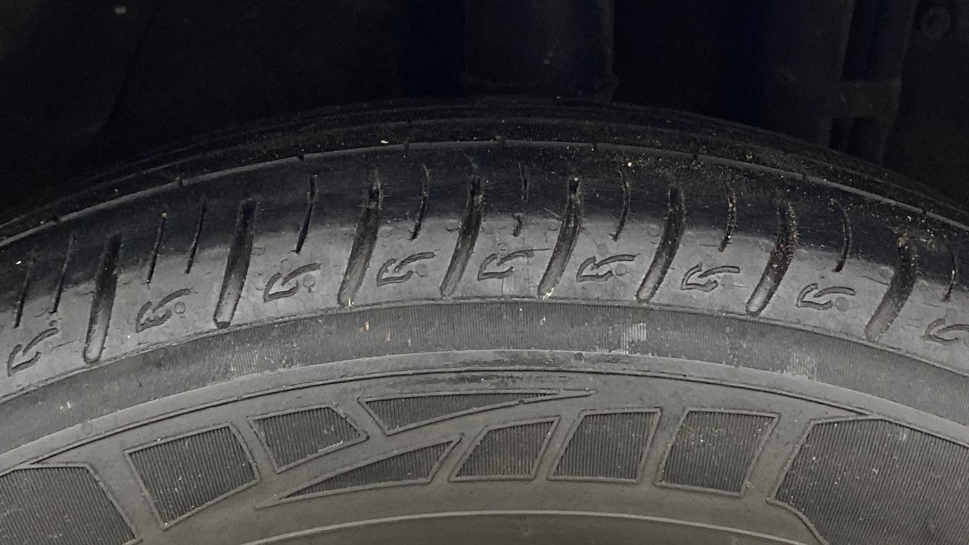2020 Tata NEXON XZA PLUS PETROL, Petrol, Automatic, 32,551 km, Left Rear Tyre Tread