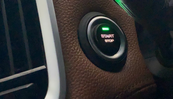 2021 MG HECTOR PLUS SHARP 2.0 DIESEL TURBO MT 6-STR, Diesel, Manual, 46,836 km, Keyless Start/ Stop Button