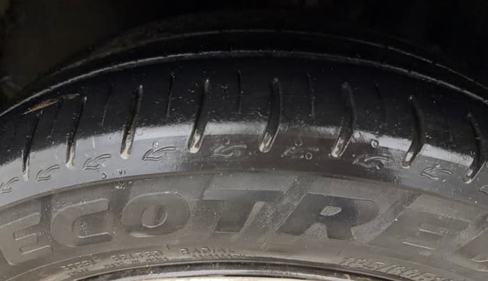 2023 Tata ALTROZ XM PLUS PETROL, Petrol, Manual, 37,024 km, Left Front Tyre Tread