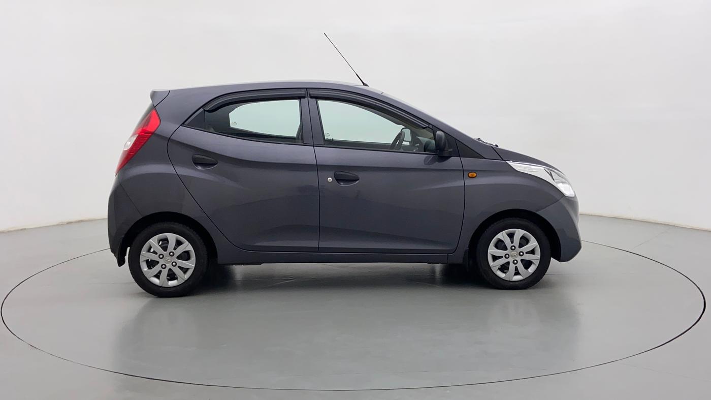 2018 Hyundai Eon MAGNA PLUS, Petrol, Manual, 3,922 km, Right Side