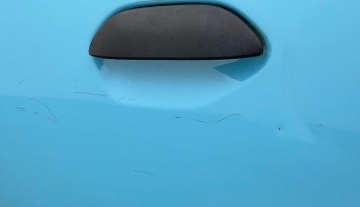2015 Datsun Go A, Petrol, Manual, 65,131 km, Rear left door - Minor scratches
