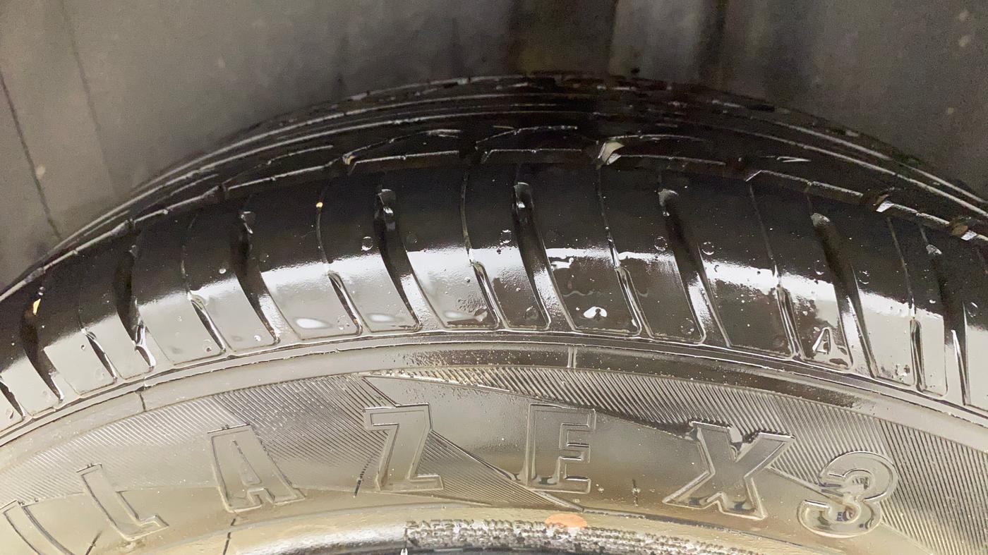 2019 Volkswagen Polo TRENDLINE 1.0L, Petrol, Manual, 66,402 km, Left Rear Tyre Tread