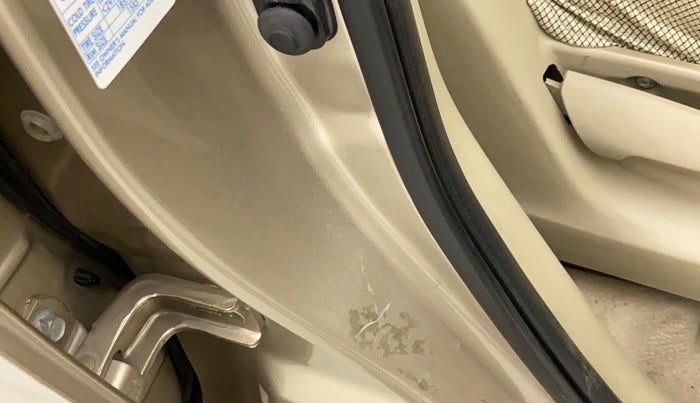 2012 Maruti Ertiga ZXI, Petrol, Manual, 42,509 km, Right B pillar - Minor scratches