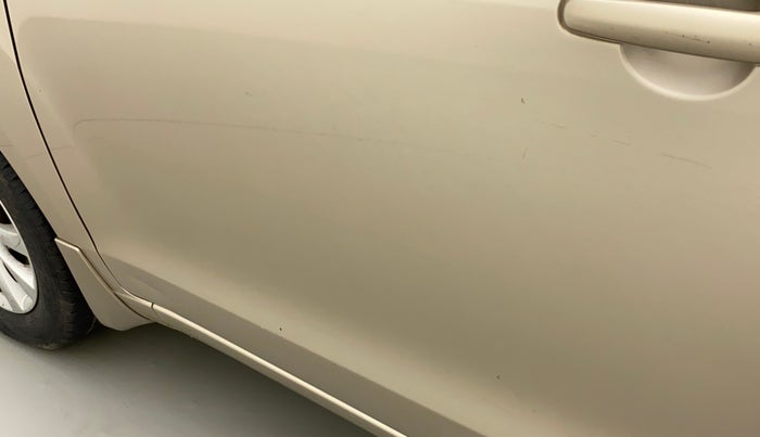 2012 Maruti Ertiga ZXI, Petrol, Manual, 42,509 km, Front passenger door - Slightly dented