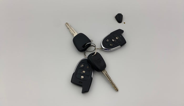 2017 Maruti Alto 800 LXI, Petrol, Manual, 54,918 km, Key Close Up