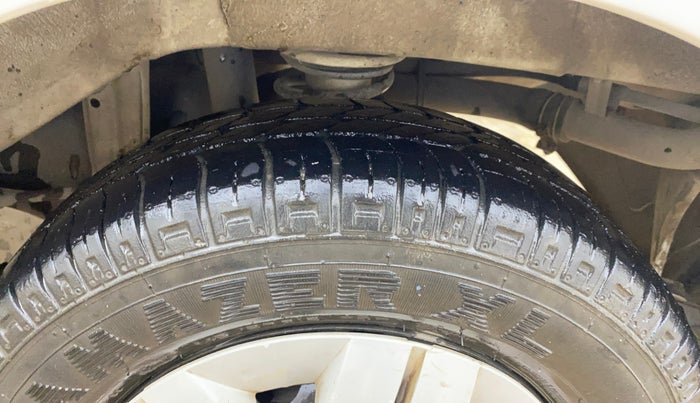 2017 Maruti Alto 800 LXI, Petrol, Manual, 54,918 km, Left Rear Tyre Tread