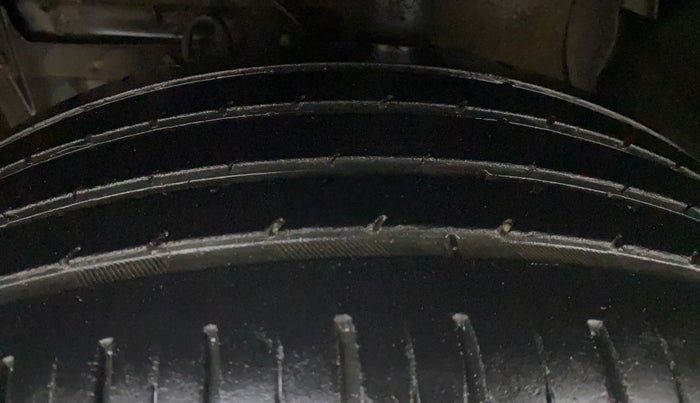 2020 Maruti Vitara Brezza ZXI PLUS, Petrol, Manual, 58,173 km, Left Front Tyre Tread