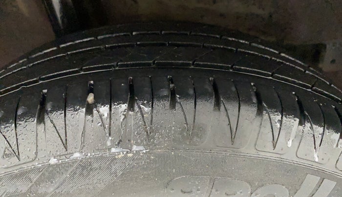2016 Honda City 1.5L I-VTEC VX CVT, Petrol, Automatic, 81,296 km, Right Rear Tyre Tread