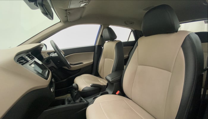 2016 Hyundai Elite i20 SPORTZ 1.2, Petrol, Manual, 73,116 km, Right Side Front Door Cabin