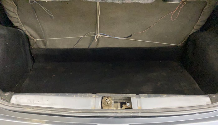 2014 Toyota Etios Liva G, Petrol, Manual, 69,429 km, Boot Inside