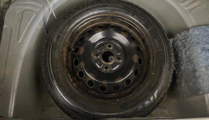 2014 Toyota Etios Liva G, Petrol, Manual, 69,429 km, Spare Tyre