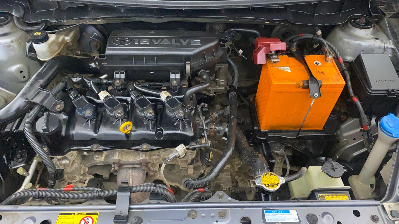 2014 Toyota Etios Liva G, Petrol, Manual, 69,446 km, Engine View - Left