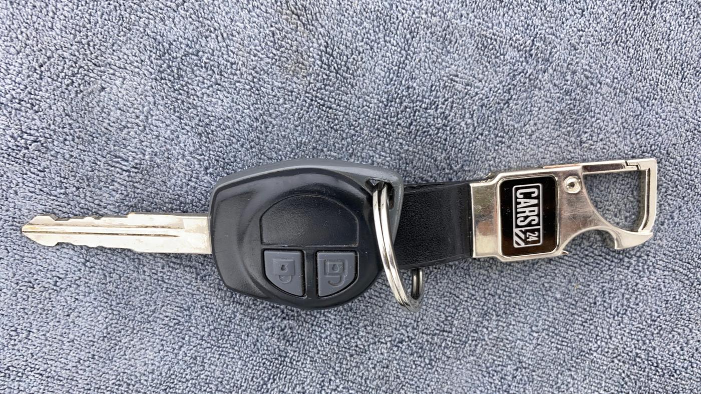 2012 Maruti Swift ZXI D, Petrol, Manual, 12,761 km, Key Close Up