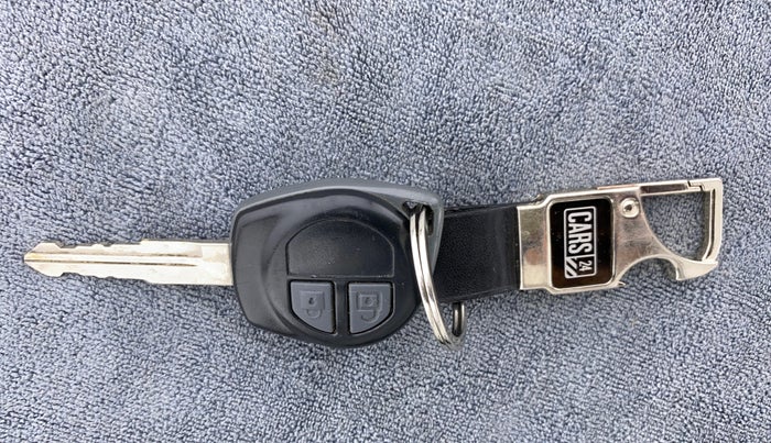 2012 Maruti Swift ZXI D, Petrol, Manual, 12,761 km, Key Close Up