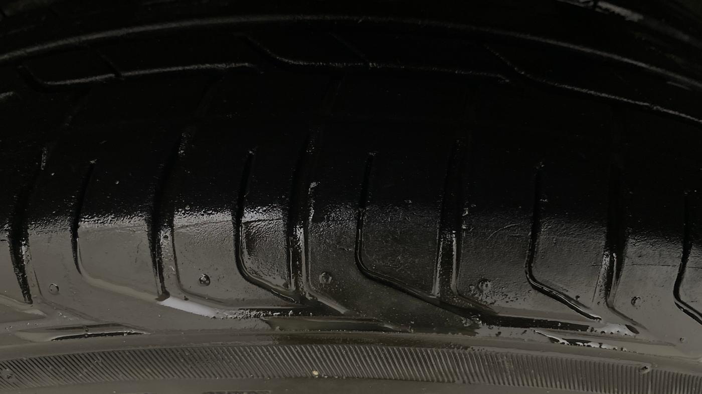 2023 Tata NEXON XM PETROL, Petrol, Manual, 22,115 km, Left Front Tyre Tread