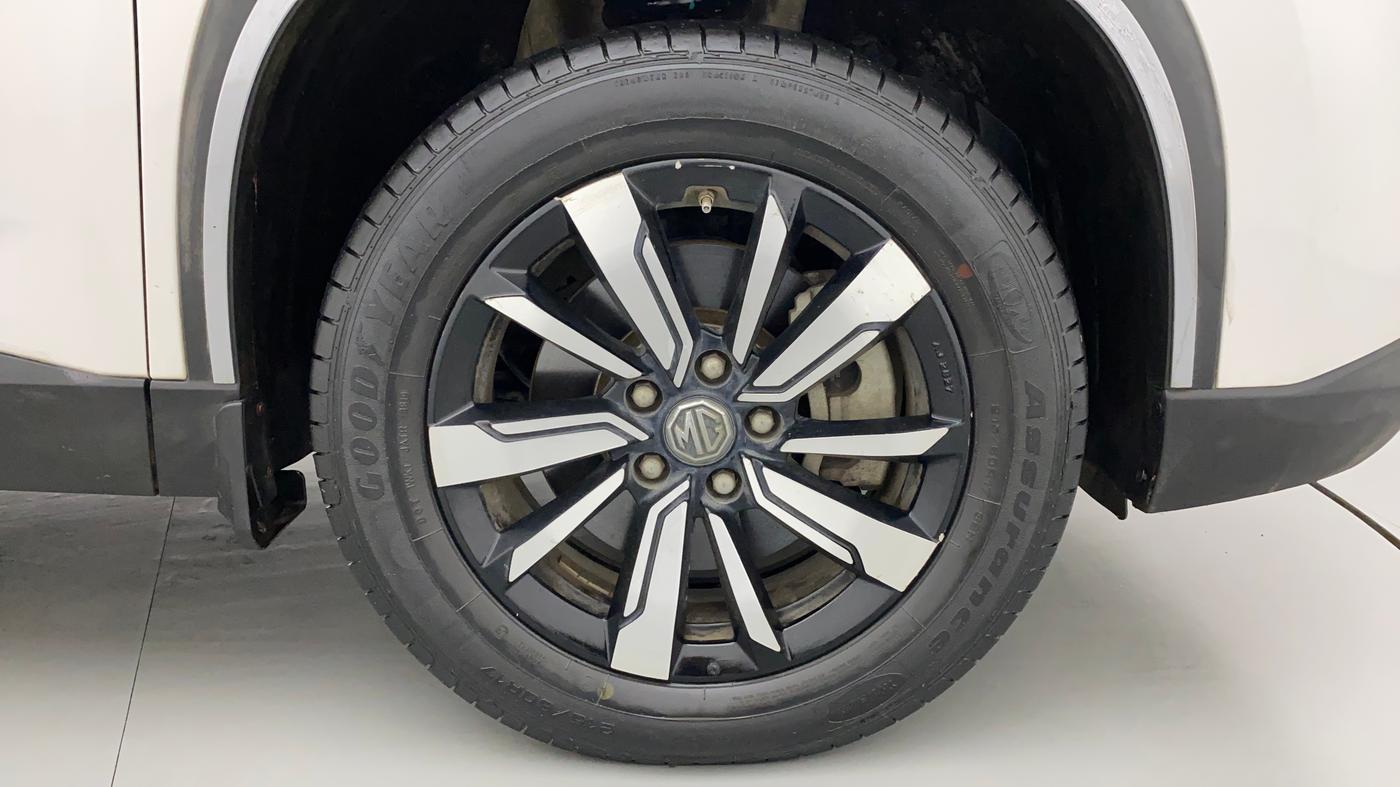 2019 MG HECTOR SHARP HYBRID 1.5 PETROL, Petrol, Manual, 33,774 km, Right Front Wheel
