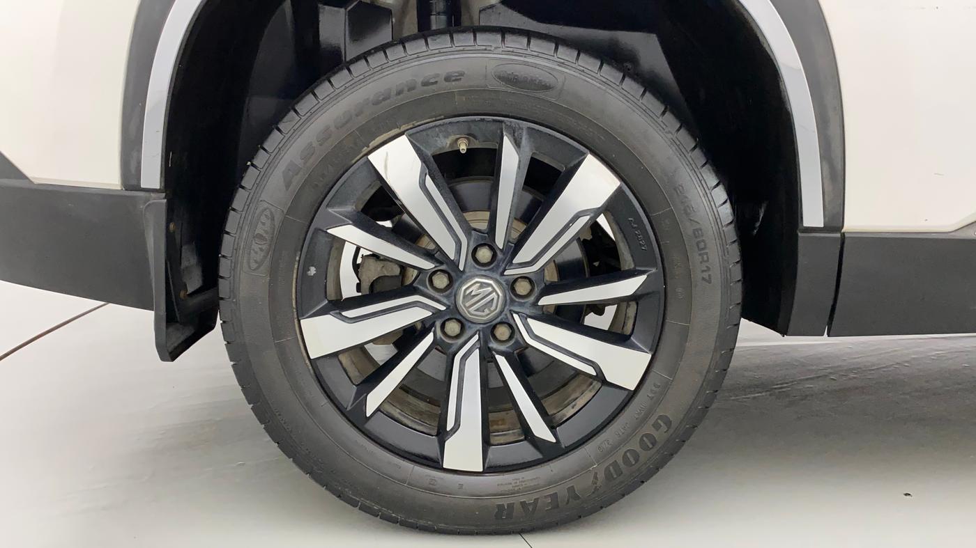 2019 MG HECTOR SHARP HYBRID 1.5 PETROL, Petrol, Manual, 33,774 km, Right Rear Wheel