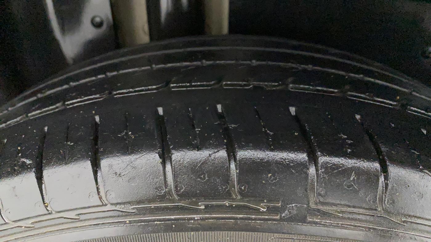 2019 MG HECTOR SHARP HYBRID 1.5 PETROL, Petrol, Manual, 33,774 km, Right Rear Tyre Tread