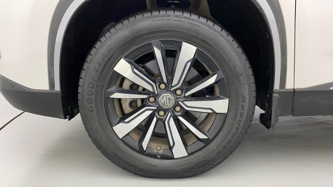 2019 MG HECTOR SHARP HYBRID 1.5 PETROL, Petrol, Manual, 33,774 km, Left Front Wheel