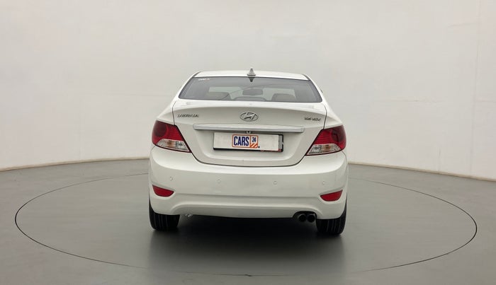2014 Hyundai Verna FLUIDIC 1.6 CRDI SX, Diesel, Manual, 78,993 km, Back/Rear