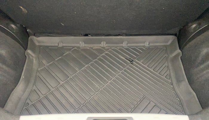 2021 Maruti S PRESSO VXI PLUS AMT, Petrol, Automatic, 20,076 km, Boot Inside