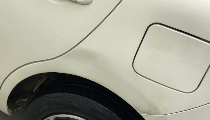 2013 Renault Pulse RXL PETROL, Petrol, Manual, 97,329 km, Left quarter panel - Slightly dented