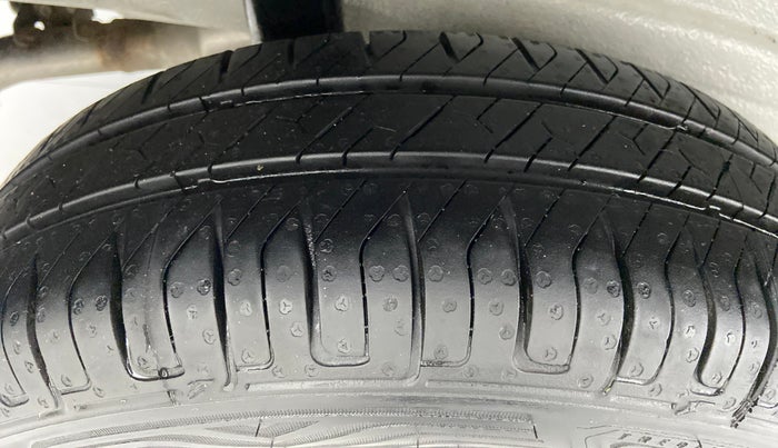 2020 Maruti New Wagon-R LXI 1.0 L, Petrol, Manual, 13,473 km, Right Rear Tyre Tread