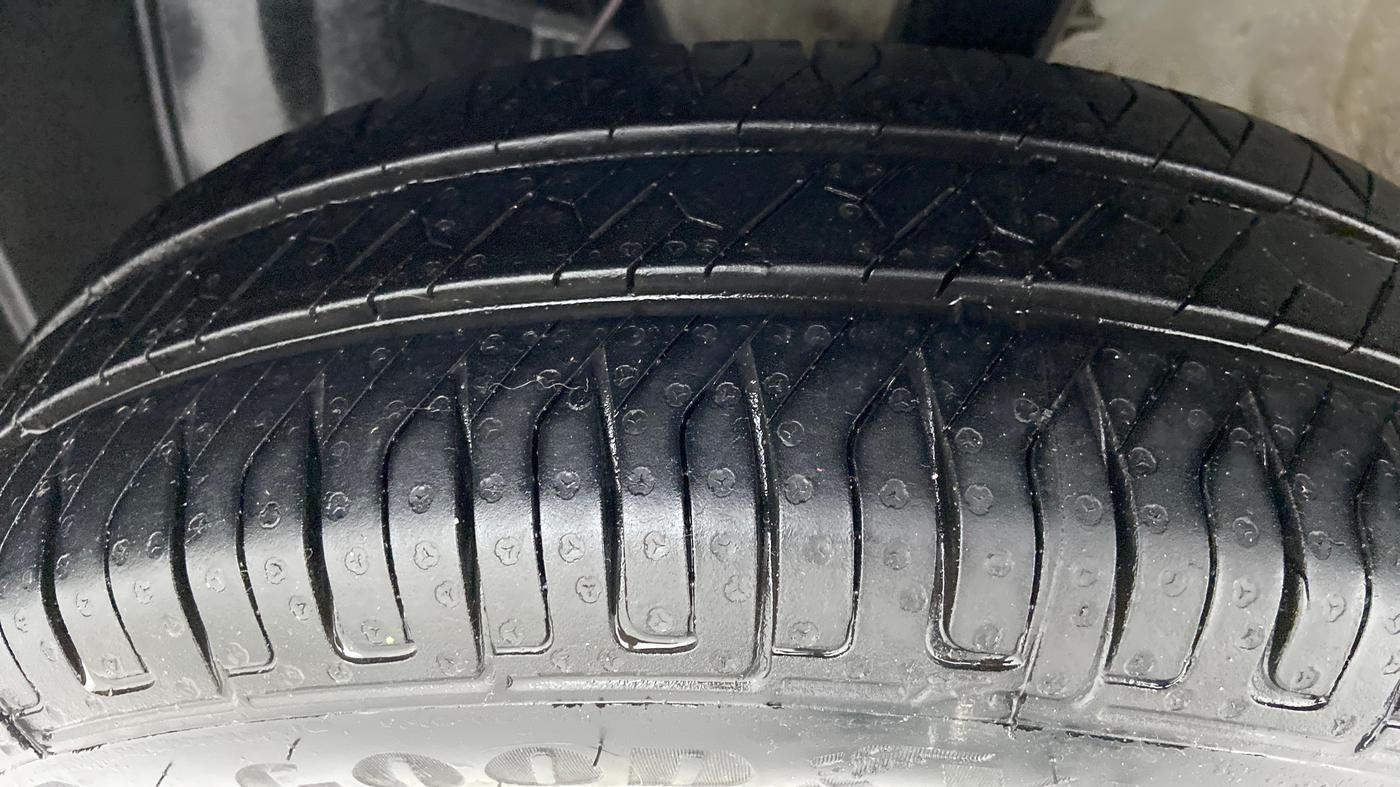 2020 Maruti New Wagon-R LXI 1.0 L, Petrol, Manual, 13,473 km, Left Front Tyre Tread