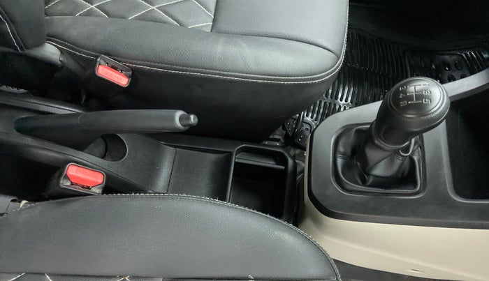 2020 Maruti New Wagon-R LXI 1.0 L, Petrol, Manual, 13,473 km, Gear Lever