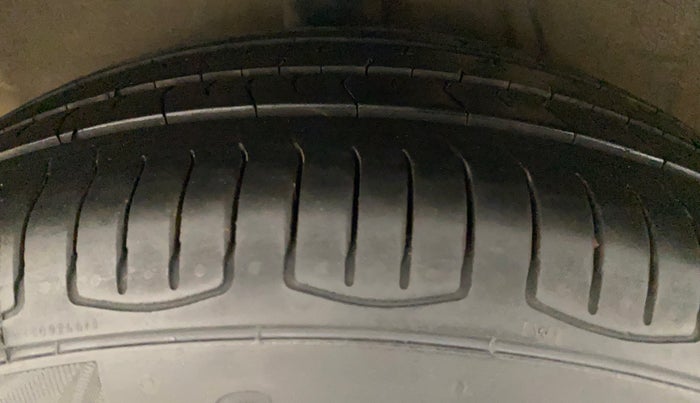 2019 Hyundai GRAND I10 NIOS ASTA 1.2 KAPPA VTVT, Petrol, Manual, 87,055 km, Right Rear Tyre Tread