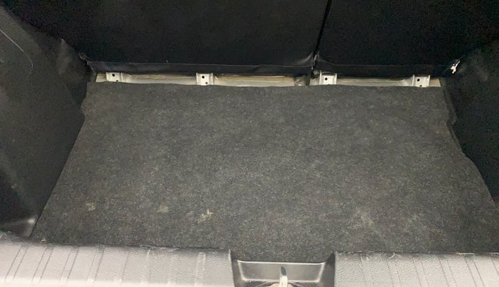 2020 Toyota Glanza G, Petrol, Manual, 27,466 km, Boot Inside