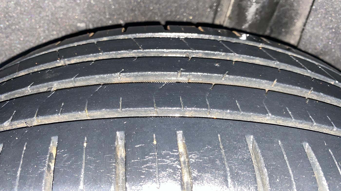2020 Toyota Glanza G, Petrol, Manual, 27,466 km, Left Rear Tyre Tread
