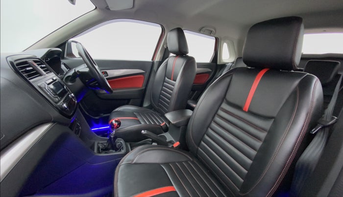 2016 Maruti Vitara Brezza ZDI, Diesel, Manual, 74,950 km, Right Side Front Door Cabin