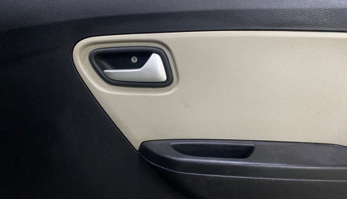 2020 Maruti Alto LXI, Petrol, Manual, 40,235 km, Driver Side Door Panels Control