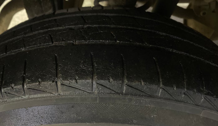 2020 Maruti Alto LXI, Petrol, Manual, 40,235 km, Right Rear Tyre Tread