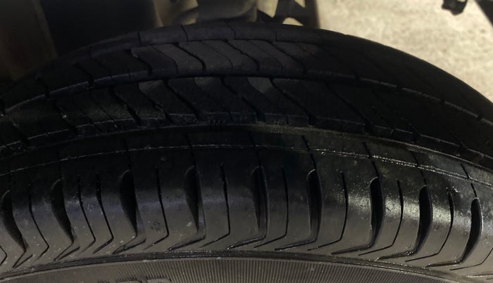 2020 Maruti Alto LXI, Petrol, Manual, 40,235 km, Left Rear Tyre Tread