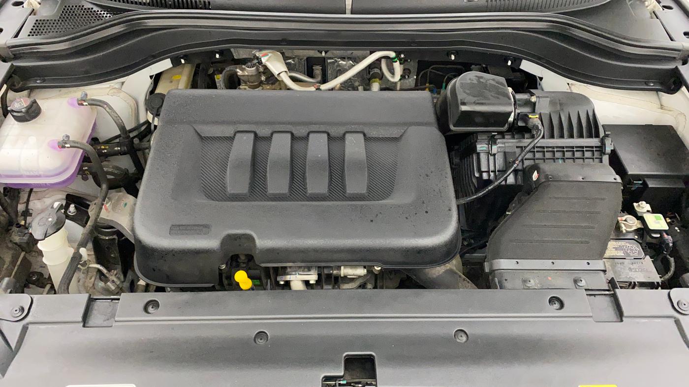 2022 Mahindra XUV700 AX 7 LUXURY D AWD AT 7 STR, Diesel, Automatic, 4,418 km, Open Bonet