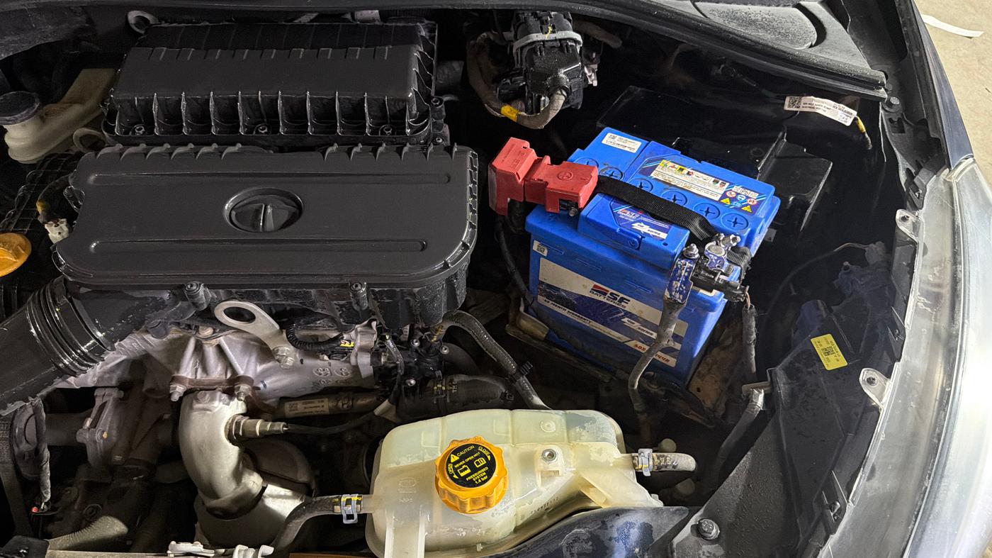 2022 Tata Tiago XZ PLUS PETROL, Petrol, Manual, 37,108 km, Engine View - Left